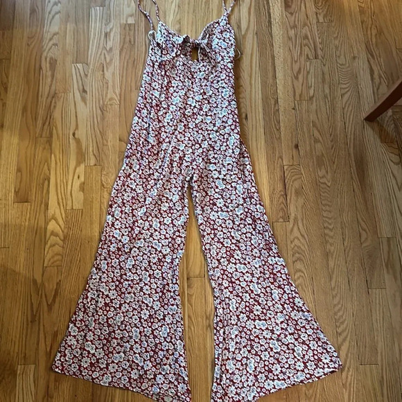 Auguste sz 4 Mila Palms jumpsuit in red floral keyhole front thin straps VGUC - Picture 4 of 12